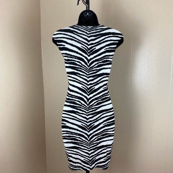Nadia Tarr Zebra Print Pencil Bodycon Dress - Picture 4 of 9